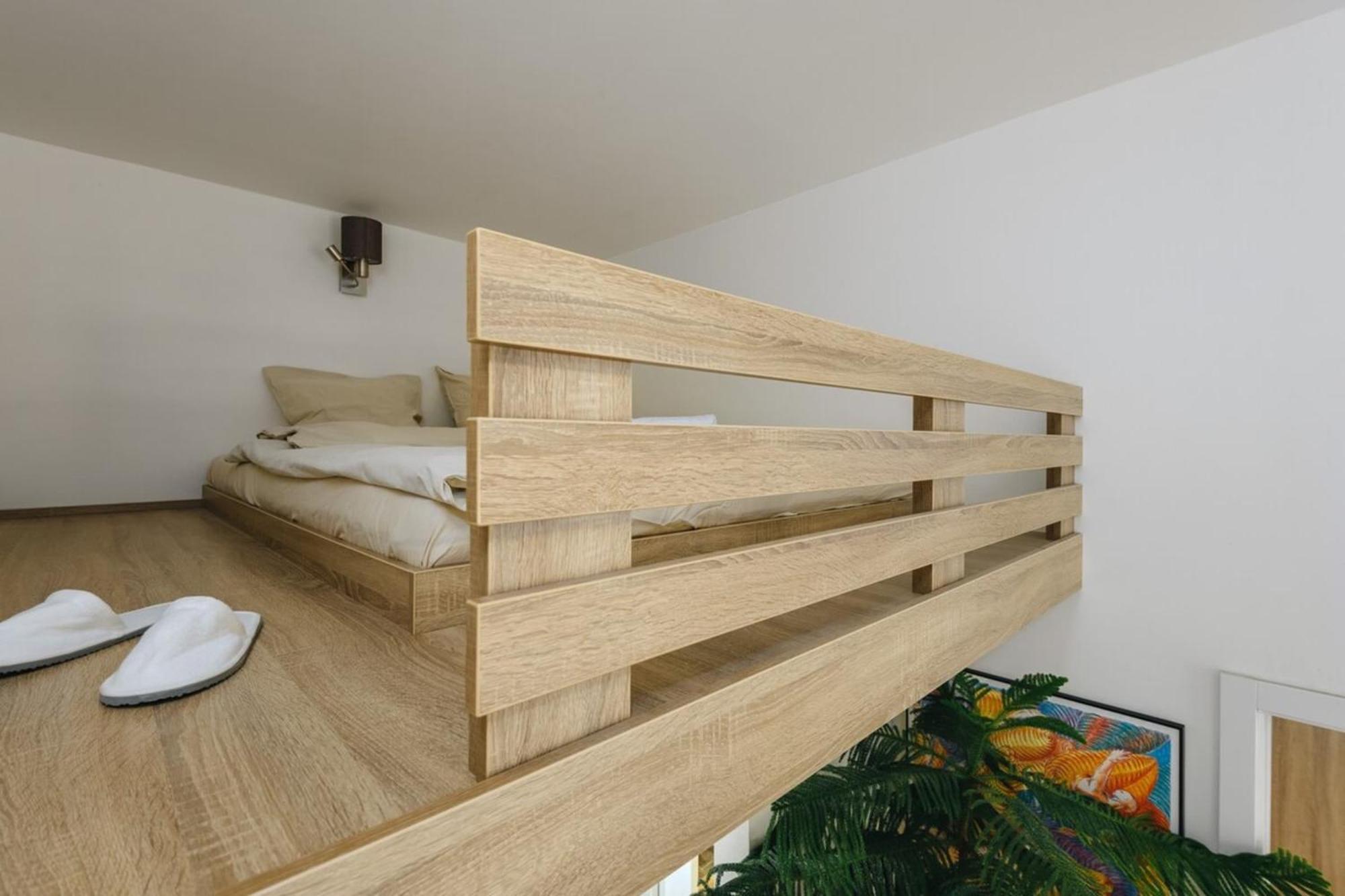 Cozy & Comfortable Apt Walking Anywhere You Want Sen Praga Exterior foto