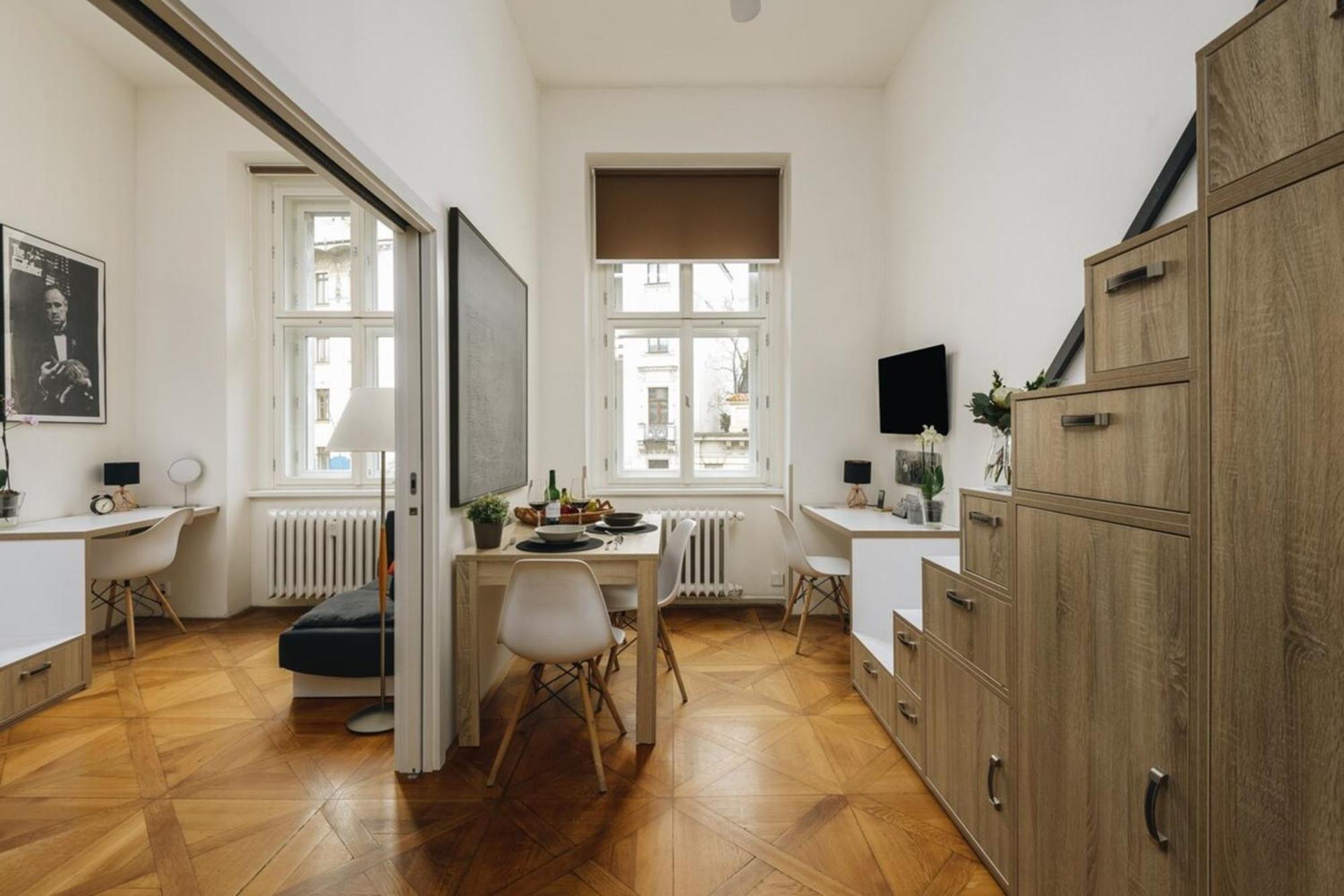 Cozy & Comfortable Apt Walking Anywhere You Want Sen Praga Exterior foto