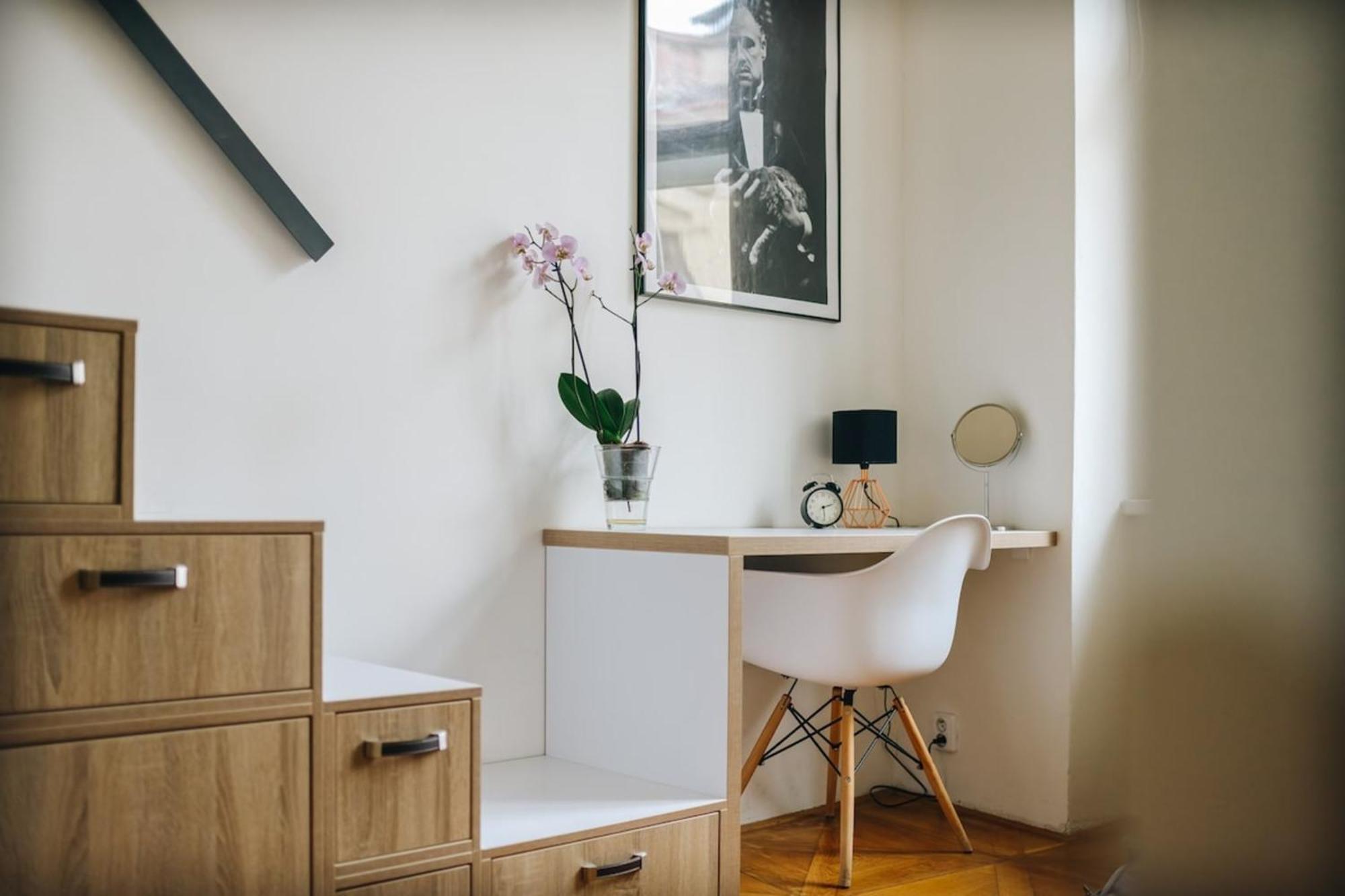 Cozy & Comfortable Apt Walking Anywhere You Want Sen Praga Exterior foto