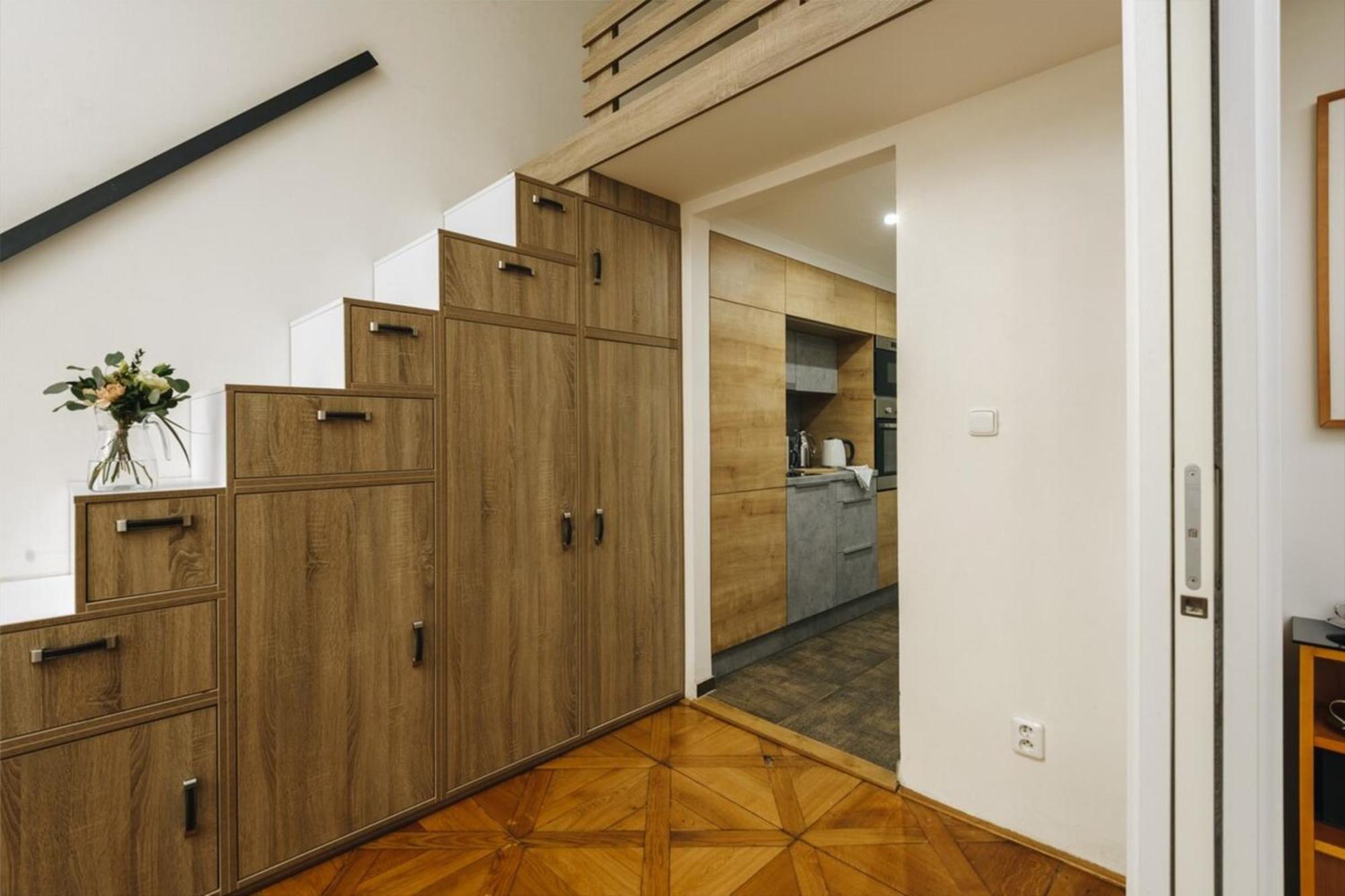 Cozy & Comfortable Apt Walking Anywhere You Want Sen Praga Exterior foto